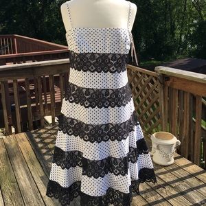 Maggy London 12 white black dot lace sundress